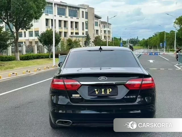 Ford Taurus id 4238485 из Китая 7