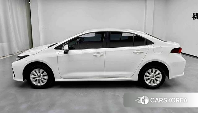 Toyota Corolla id 4261098 из Китая 17