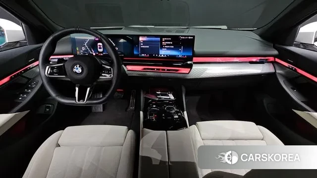 BMW 5 Series (G60) id 3451991 из Кореи 17