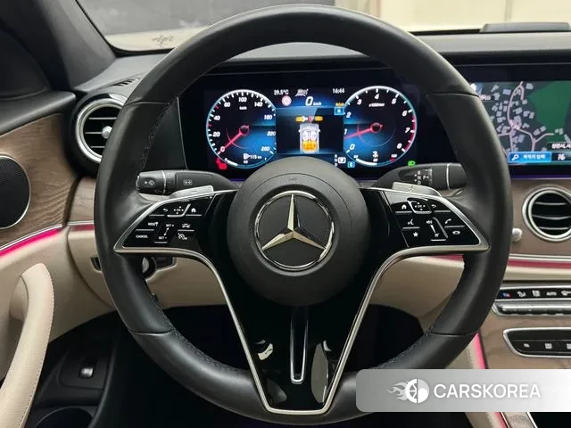 Mercedes-Benz E-Class W213 id 3002955 из Кореи 17