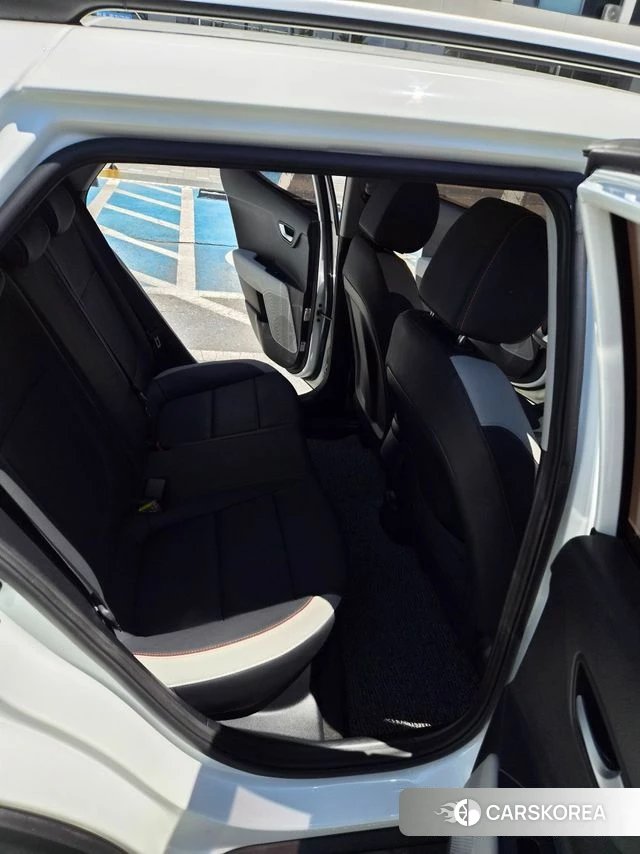 Kia Stonic id 4573556 из Кореи 17