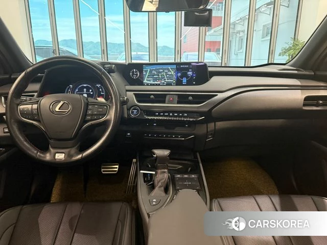 Lexus UX250h id 3924156 из Кореи 13