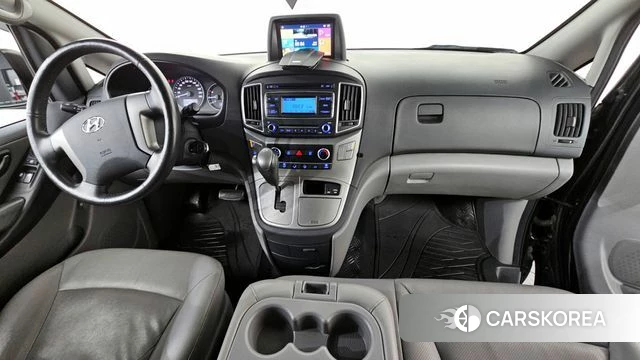 Hyundai The New Grand Starex id 3885477 из Кореи 17