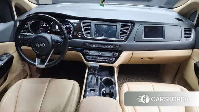 Kia The New Carnival id 3583494 из Кореи 17