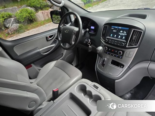 Hyundai The New Grand Starex id 4595081 из Кореи 17