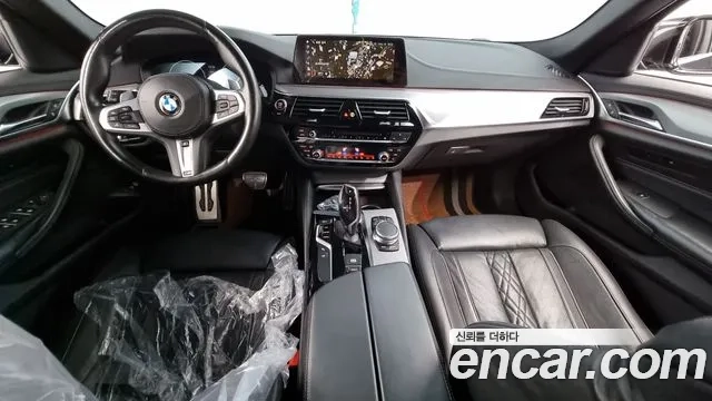 BMW 5 Series (G30) id 2917442 из Кореи 17