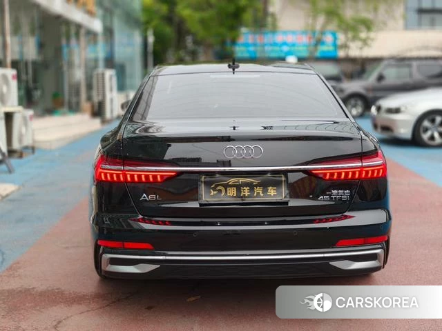 Audi A6L id 4297527 из Китая 16