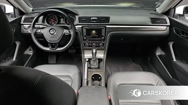 Volkswagen The New Passat id 3050558 из Кореи 17