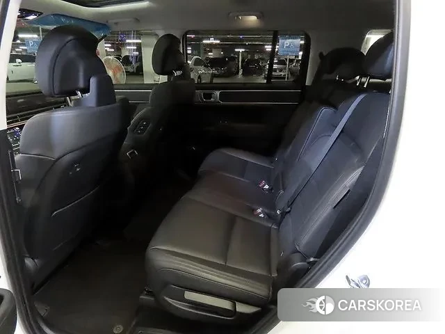 Hyundai Santa Fe (MX5) id 3679412 из Кореи 17