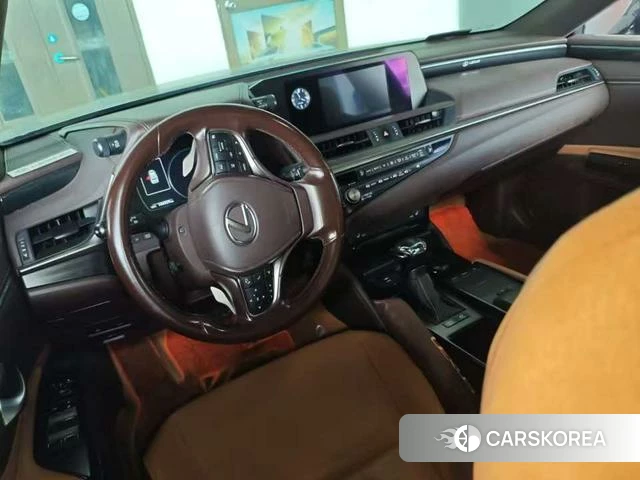 Lexus ES id 4274382 из Китая 10