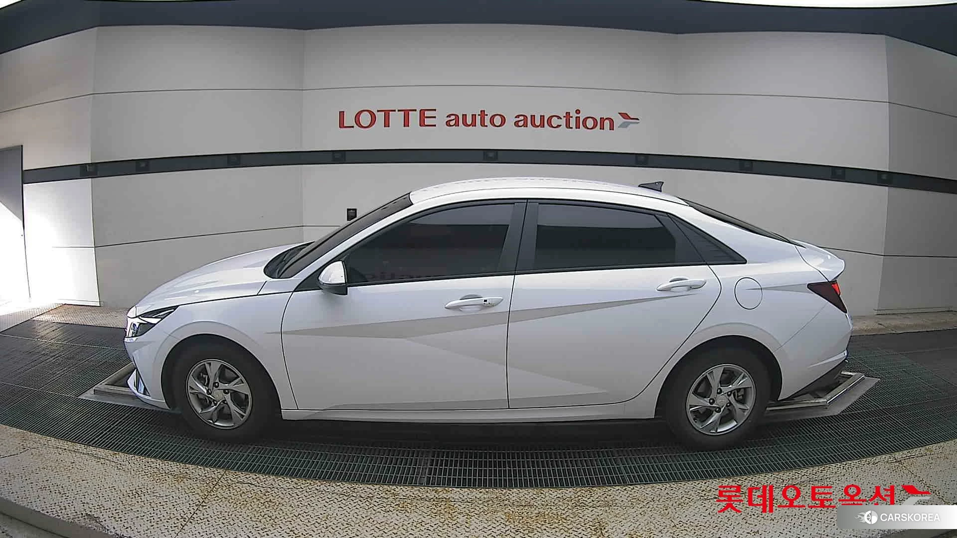 Hyundai Avante id 4902518 из Кореи 35