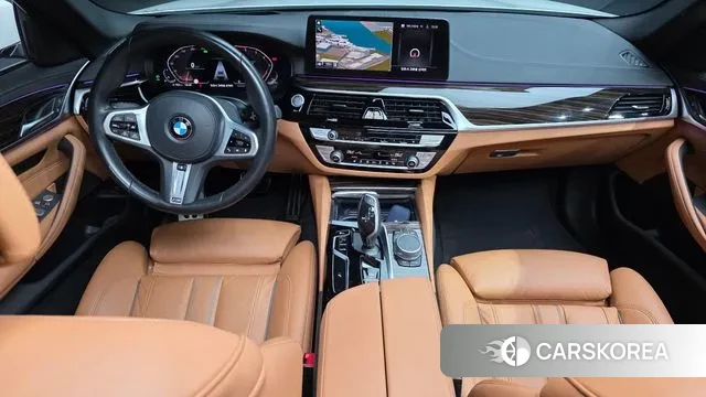 BMW 5 Series (G30) id 3630259 из Кореи 17