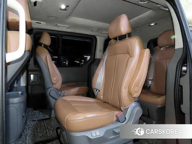 Hyundai Staria id 4864370 из Кореи 17