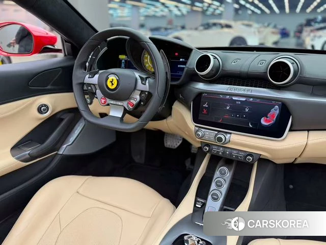 Ferrari Portofino id 3908991 из Китая 7