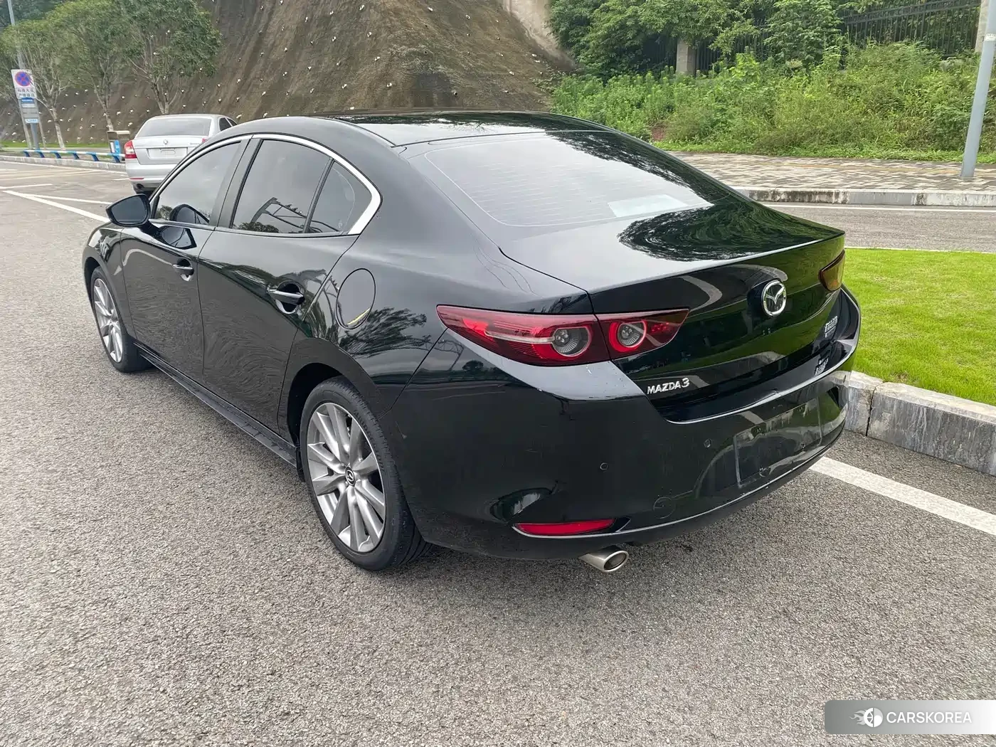 Mazda 3 id 4565238 из Китая 7