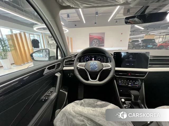 Volkswagen Tiguan L PHEV id 4333656 из Китая 13