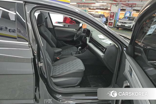 Volkswagen Sagitar id 4219996 из Китая 14