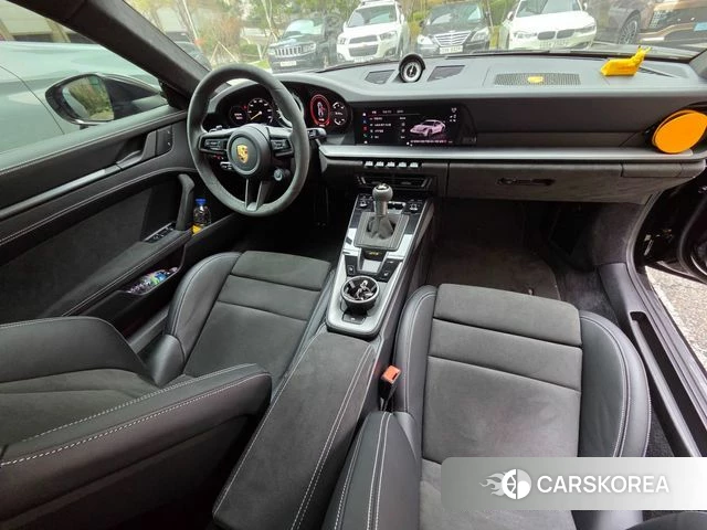 Porsche 911(992) id 3871578 из Кореи 17