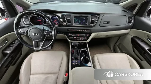 Kia The New Carnival id 3318970 из Кореи 17