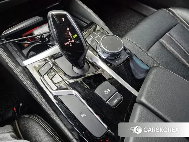 BMW 5 Series (G30) id 3206400 из Кореи 17