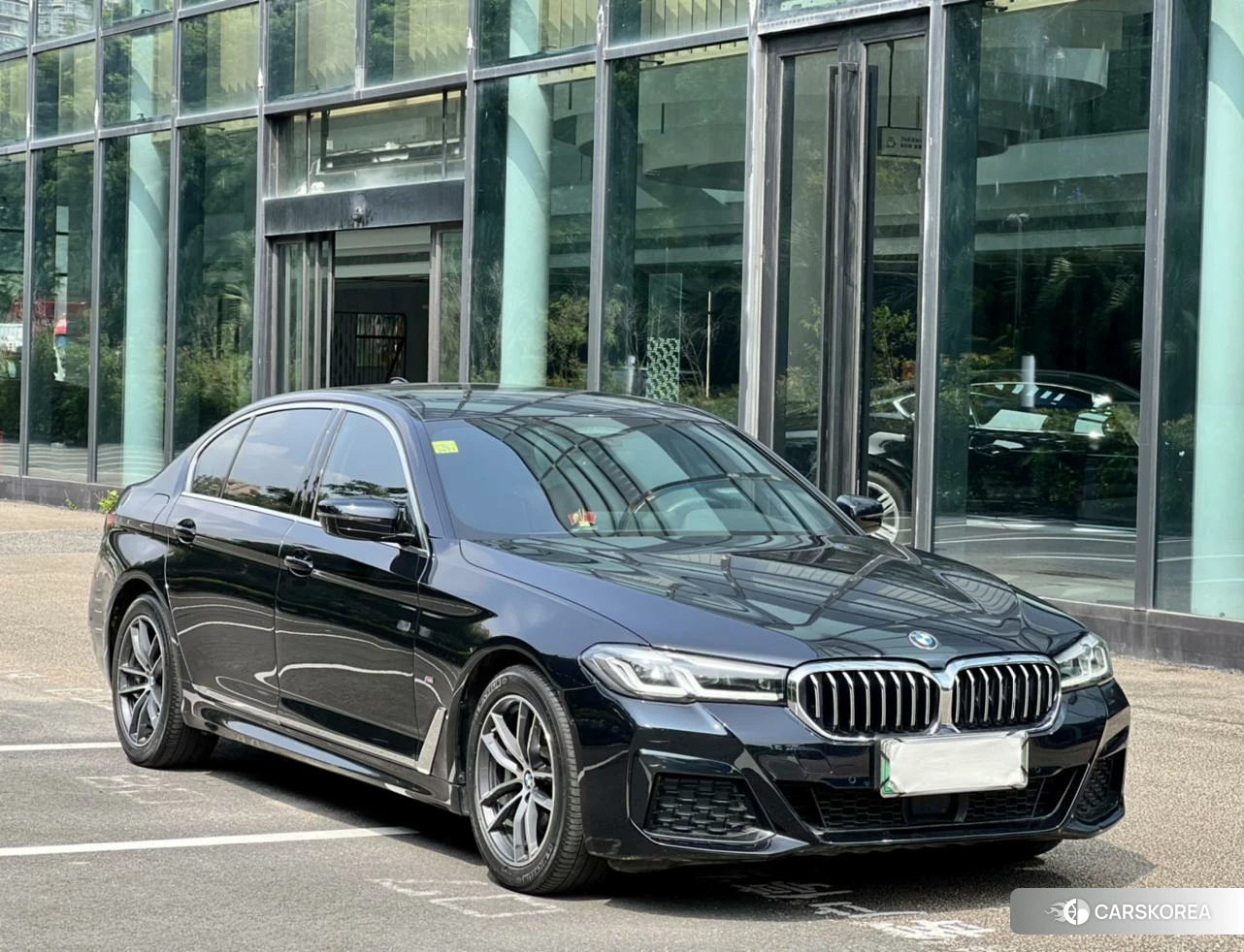 BMW 5 series PHEV id 4405942 из Китая 9