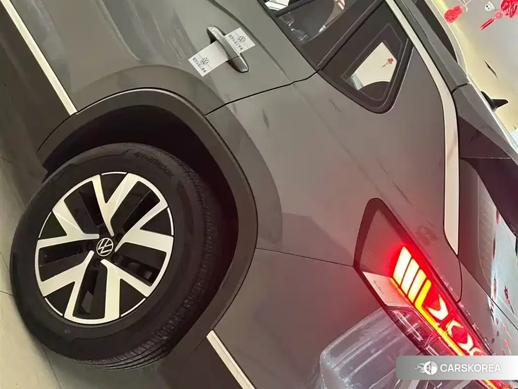 Volkswagen Tayron id 4680595 из Китая 31