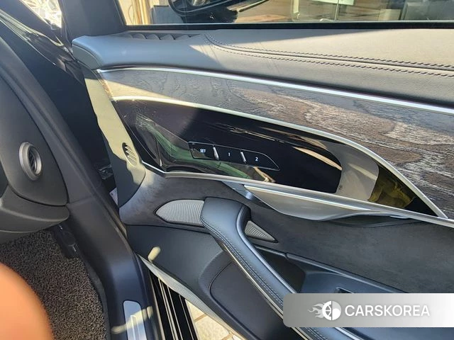 Audi A8 (D5) id 3896991 из Кореи 7