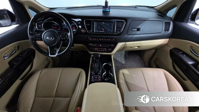 Kia The New Carnival id 4849395 из Кореи 17