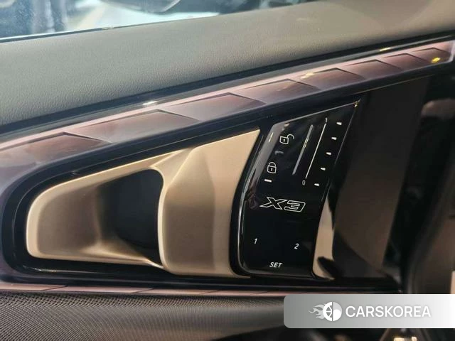 BMW X3 id 4256776 из Китая 24