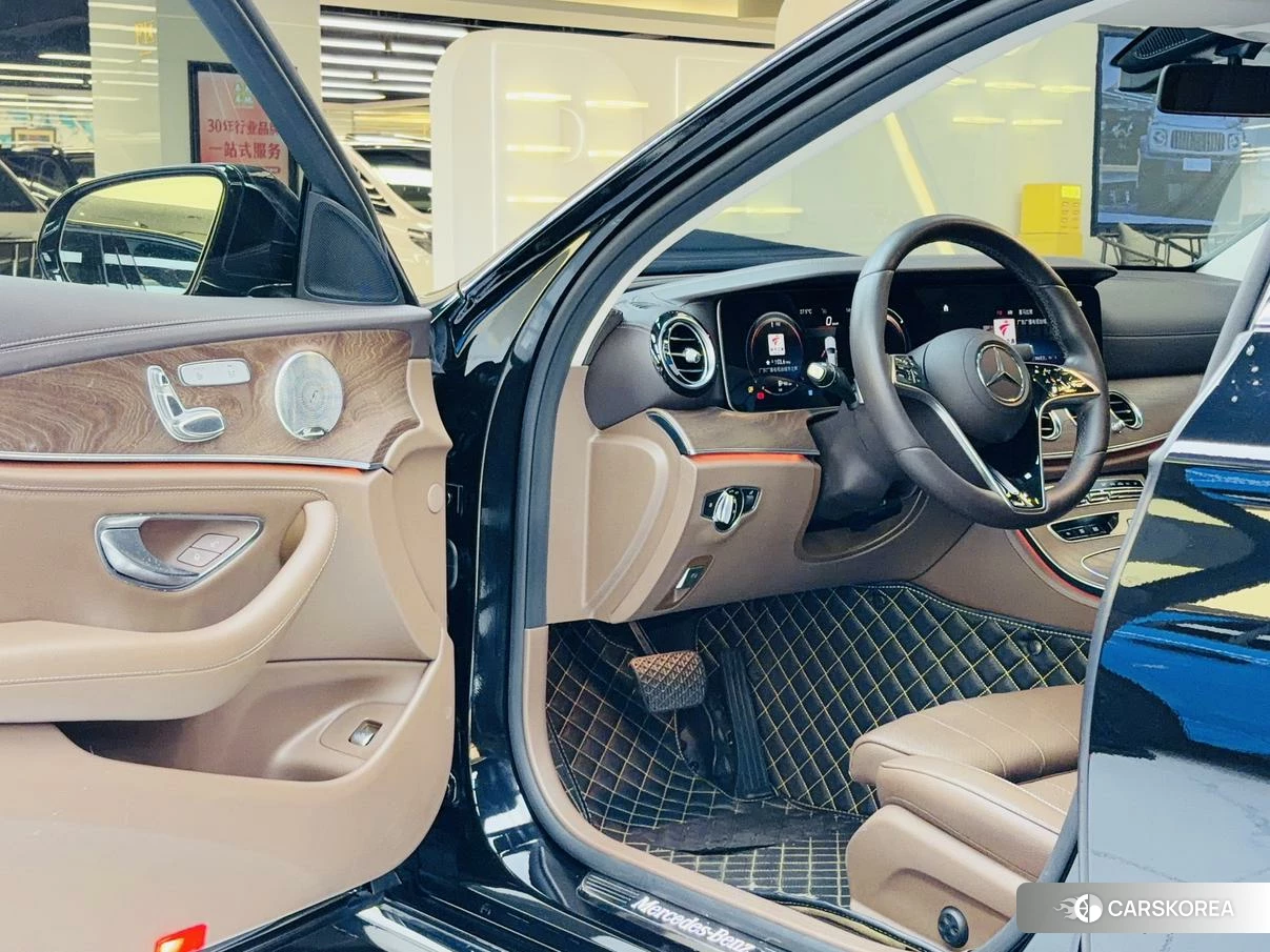 Mercedes-Benz E-class id 4452556 из Китая 17