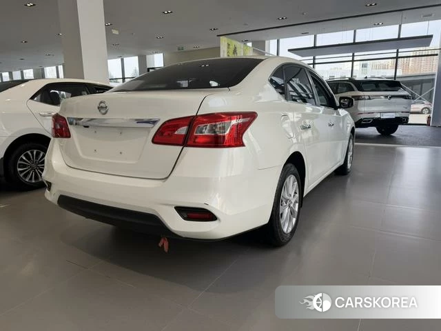 Nissan Xuan Yi id 4207968 из Китая 10