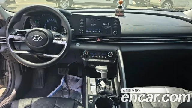 Hyundai Avante Hybrid (CN7) id 2879524 из Кореи 16