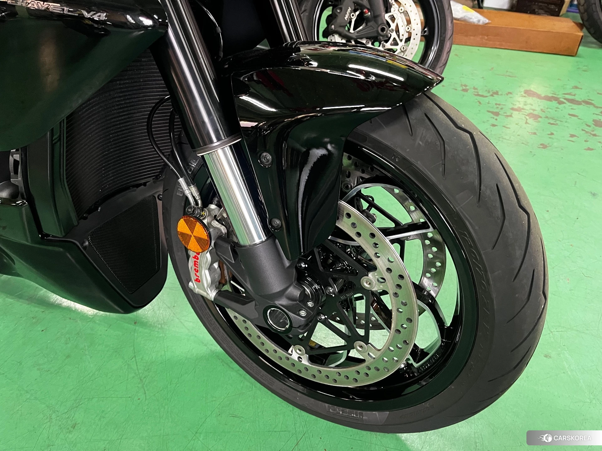 Проданный Ducati DIAVEL V4 id 4352934 из Японии, фото 7