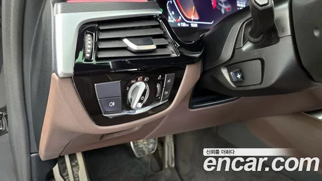 BMW 5 Series (G30) id 2658973 из Кореи 17