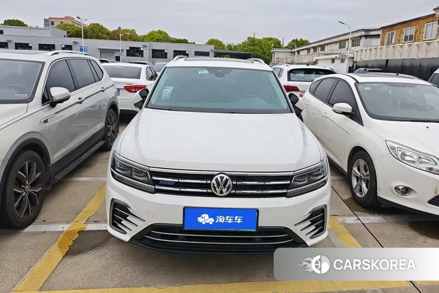 Volkswagen Tiguan L PHEV id 4242348 из Китая 14
