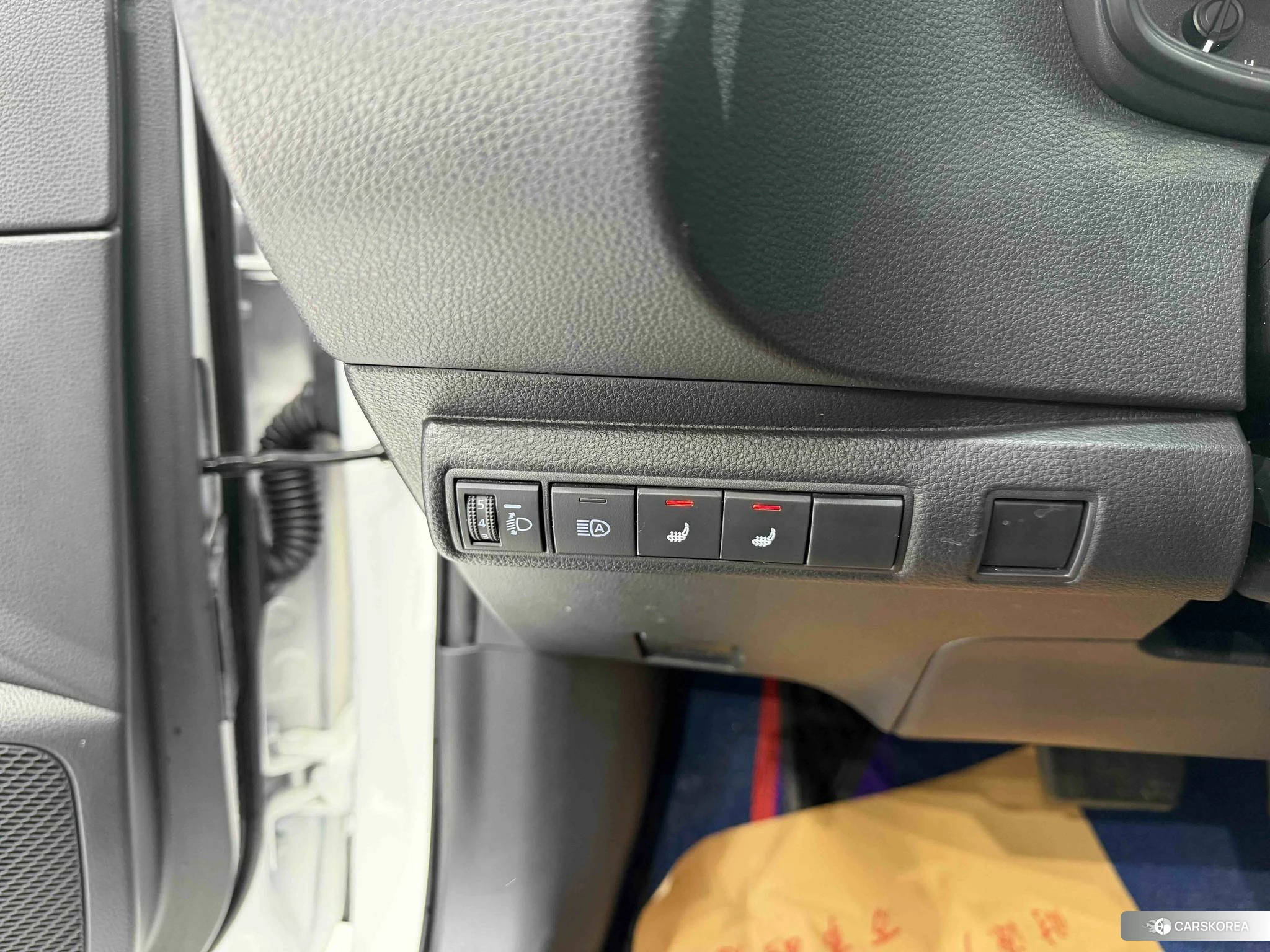 Toyota Corolla id 4467915 из Китая 19