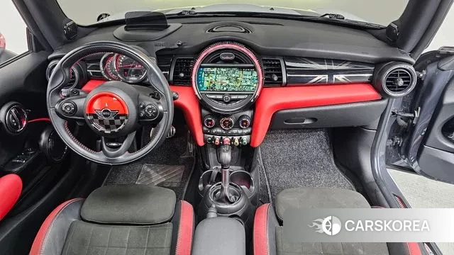 Mini Cooper S id 3065966 из Кореи 17