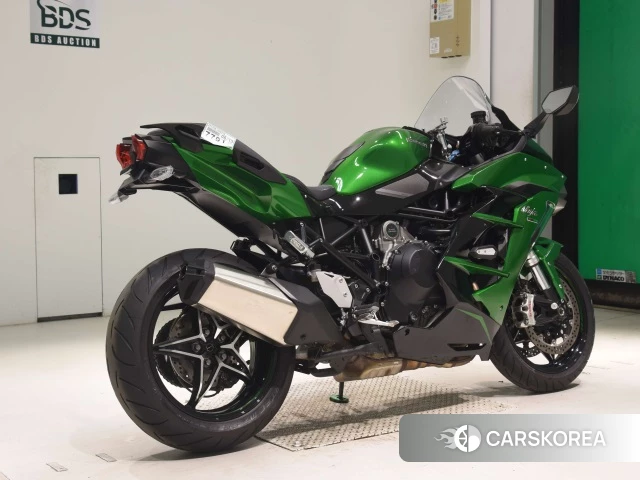Проданный Kawasaki NINJA H2 SX SE plus 2020 из Японии, фото 2