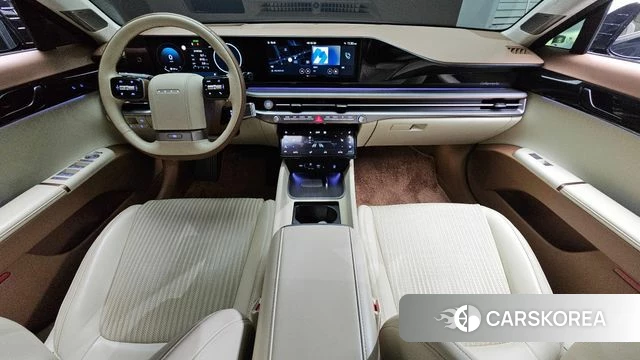 Hyundai Grandeur (GN7) id 3883753 из Кореи 17