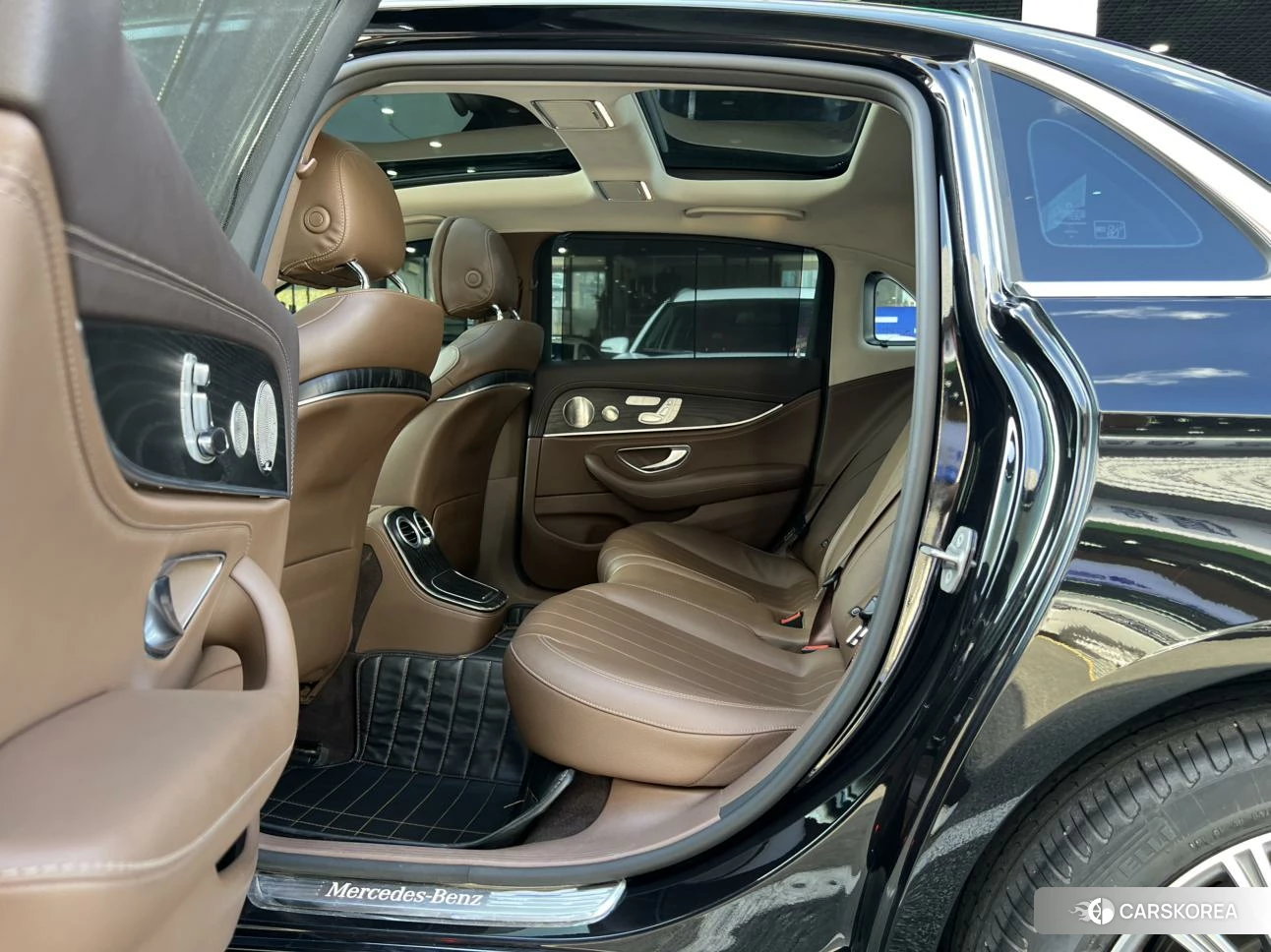 Mercedes-Benz E-class id 4493286 из Китая 22
