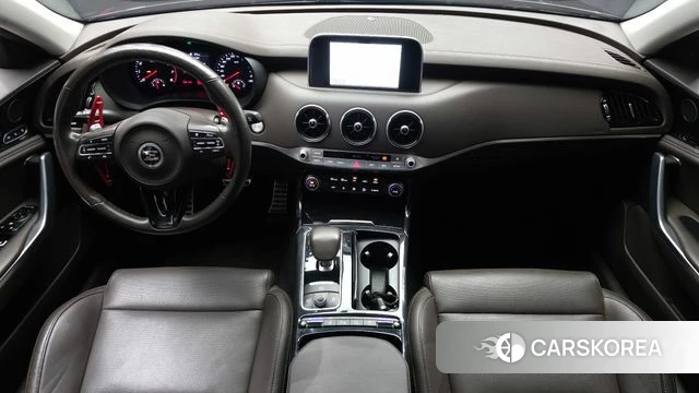 Kia Stinger id 4531147 из Кореи 17