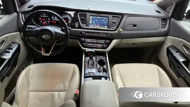 Kia All New Carnival id 3574314 из Кореи 17