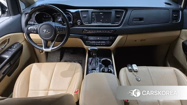 Kia The New Carnival id 3651823 из Кореи 17