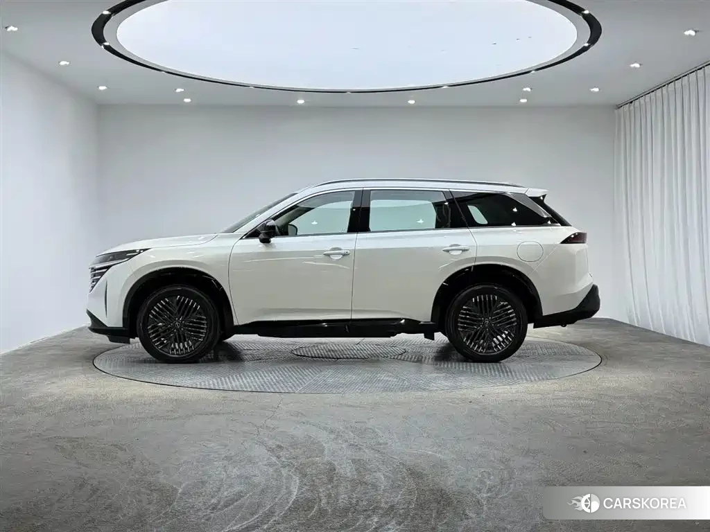 Nissan Pathfinder id 4680679 из Китая 17