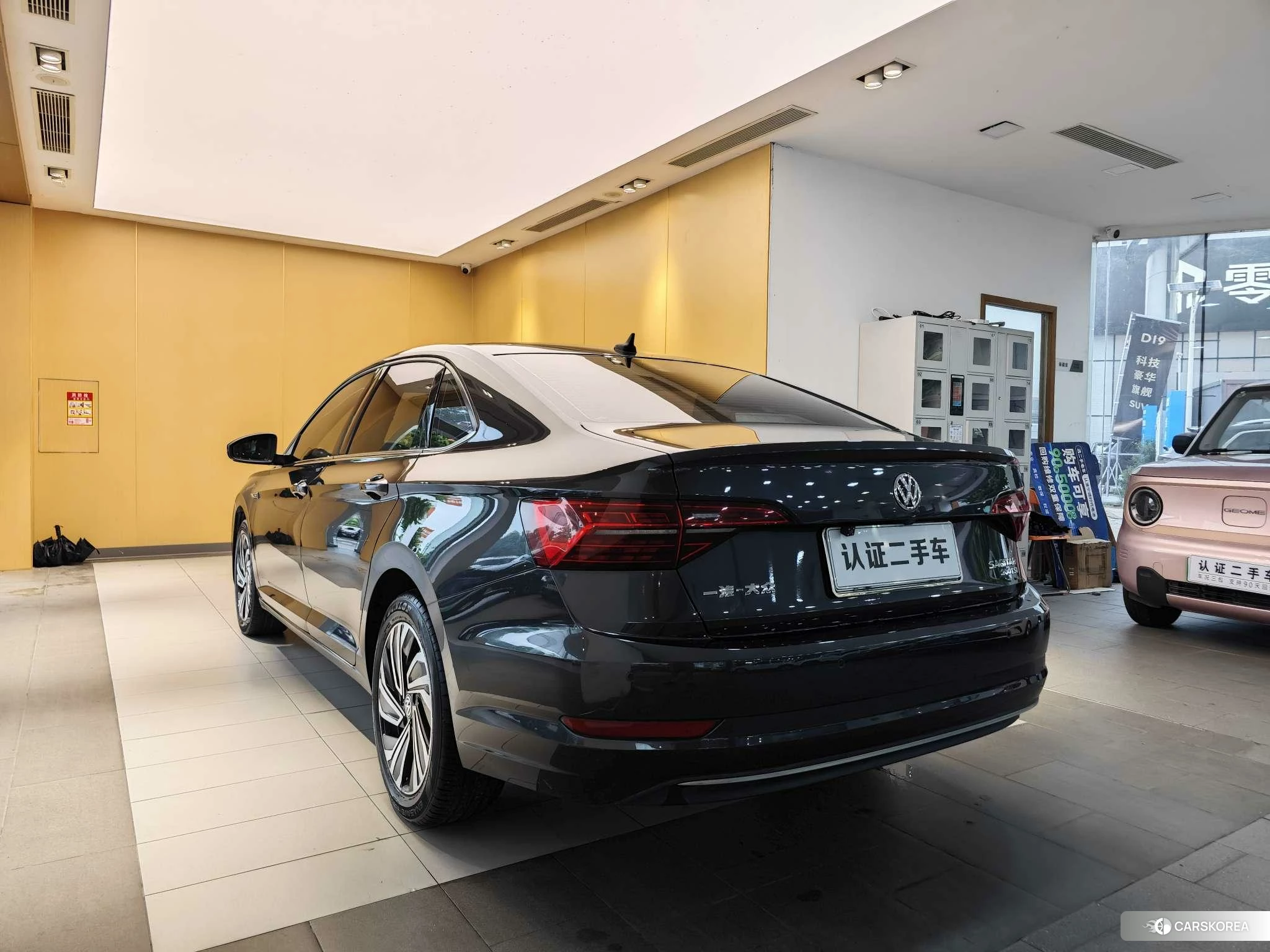 Volkswagen Sagitar id 4515052 из Китая 32