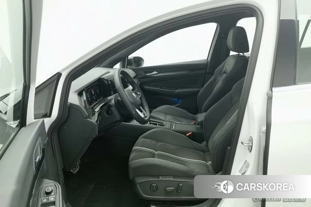 Volkswagen Golf id 4335104 из Китая 21