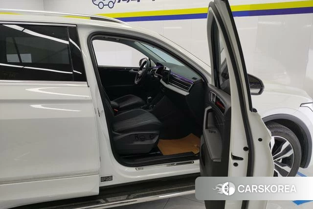 Volkswagen Tiguan L id 4299755 из Китая 14