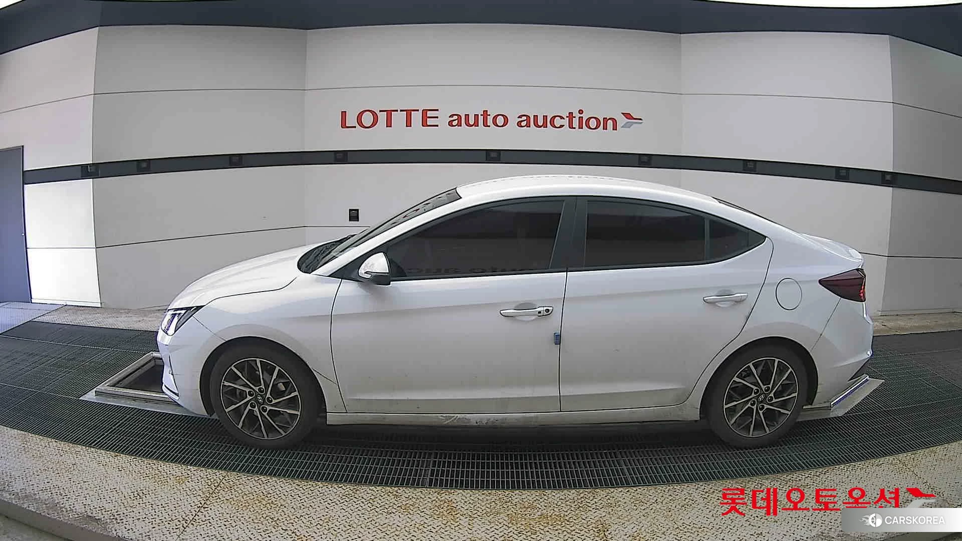 Hyundai Avante id 4289330 из Кореи 35