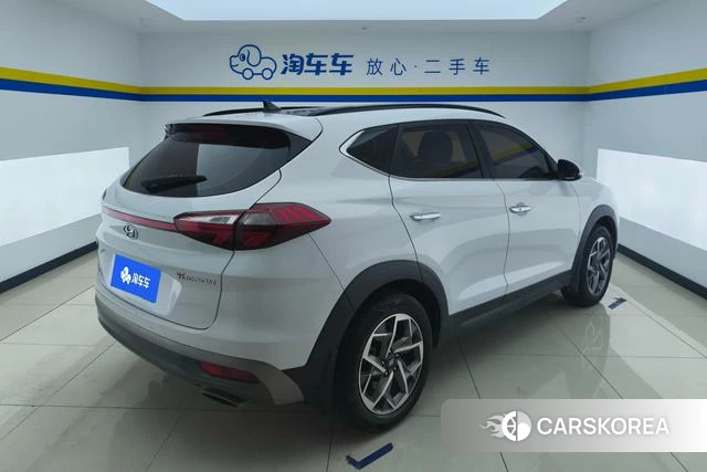 Hyundai Tucson id 4213684 из Китая 14