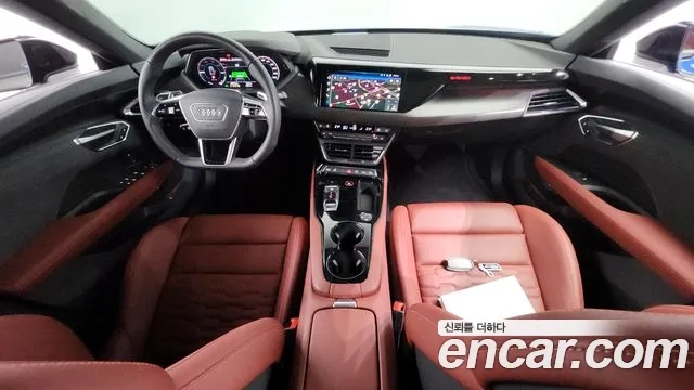 Audi e-Tron GT id 2949900 из Кореи 17